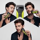 Afeitadora Braun Series 3 ShaveStyle 300BT con recortadora de barba de precision y 5 peines - Miniatura 2