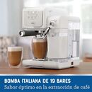 Cafetera Oster BVSTEM6801W-054 PrimaLatte Touch Blanca - Miniatura 3